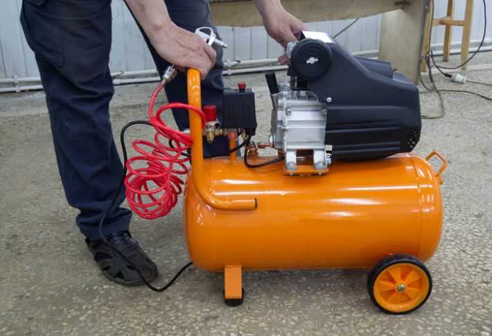 Key Features to Consider When choosing an air compressor for use in cold weather