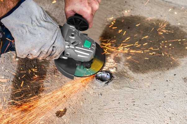 Diamond blades for cutting bolts: the ideal option