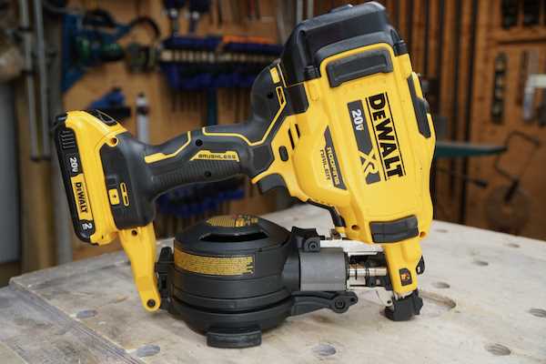 Key Features to Consider When Choosing a Cordless Nail Gun for Roofing