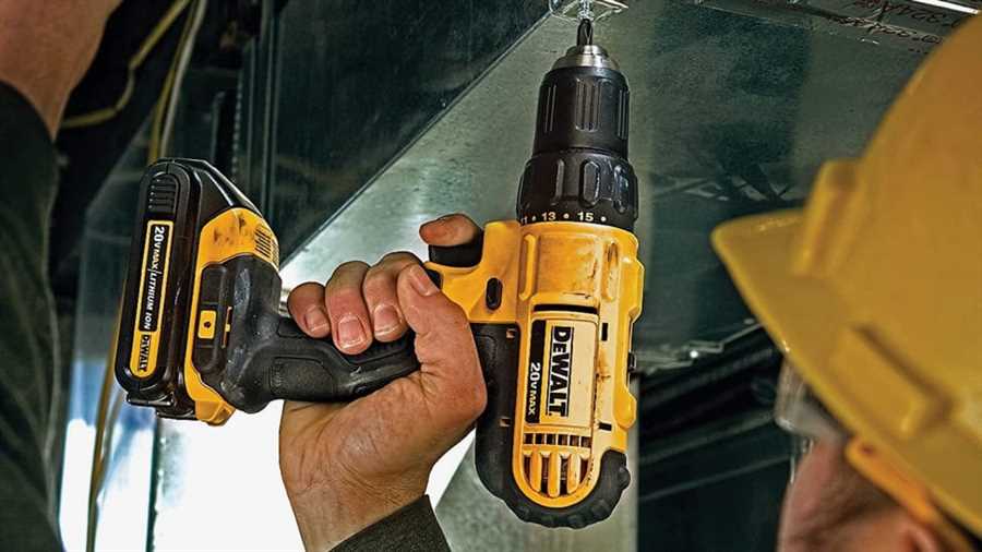 Dewalt DWD210S: A Compact and Powerful Solution for Tight Spaces