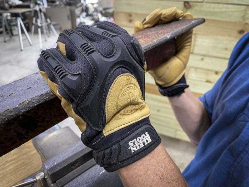  The Importance of Wearing the Best Lathe Working Gloves for Safety 