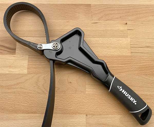 1. Using an Incorrect Size Strap Wrench