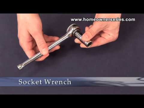 How to Use a Socket Wrench to Loosen: Step-by-Step Guide