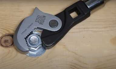 Using a Crowfoot Wrench