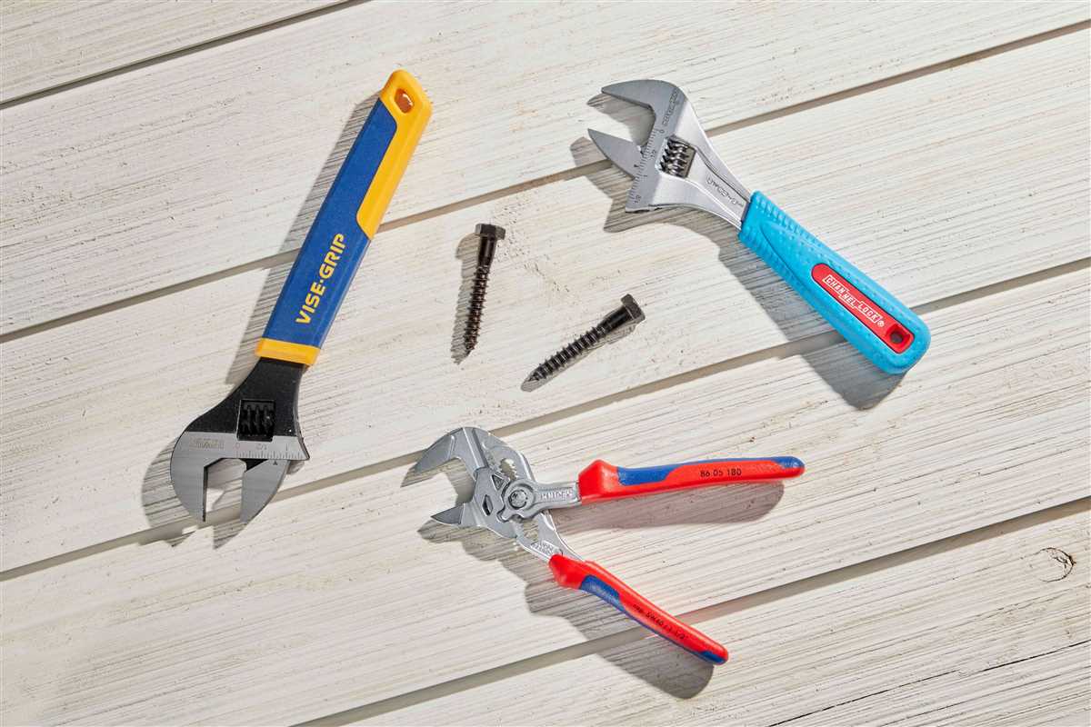 Types of Wrenches for Garden Hoses